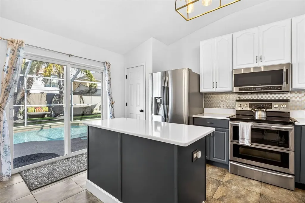 10404 Boyette Creek Boulevard Riverview FL 33569