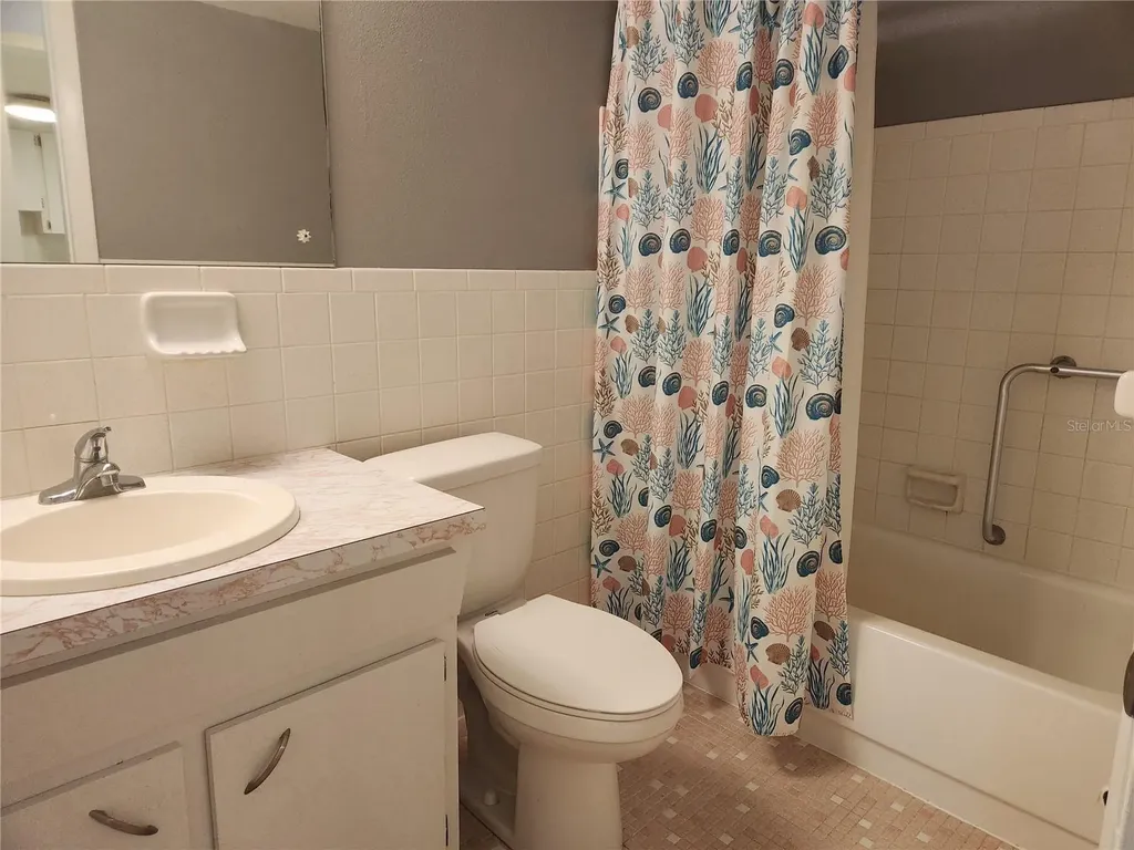 2457 Ecuadorian Way Clearwater FL 33763