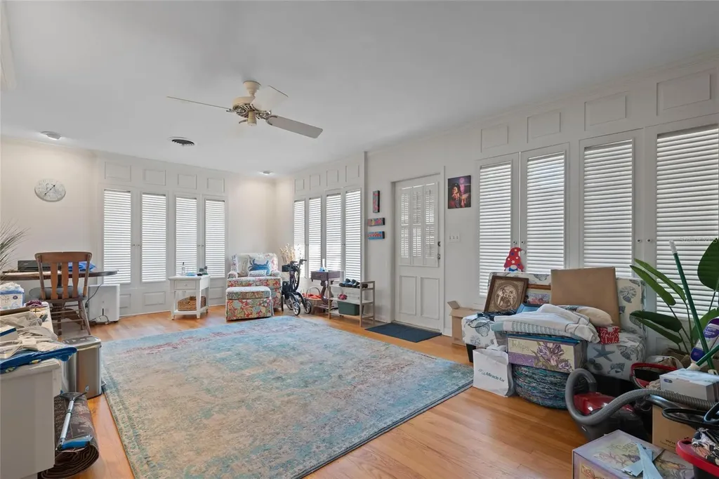 502 Hillcrest Avenue Tarpon Springs FL 34689