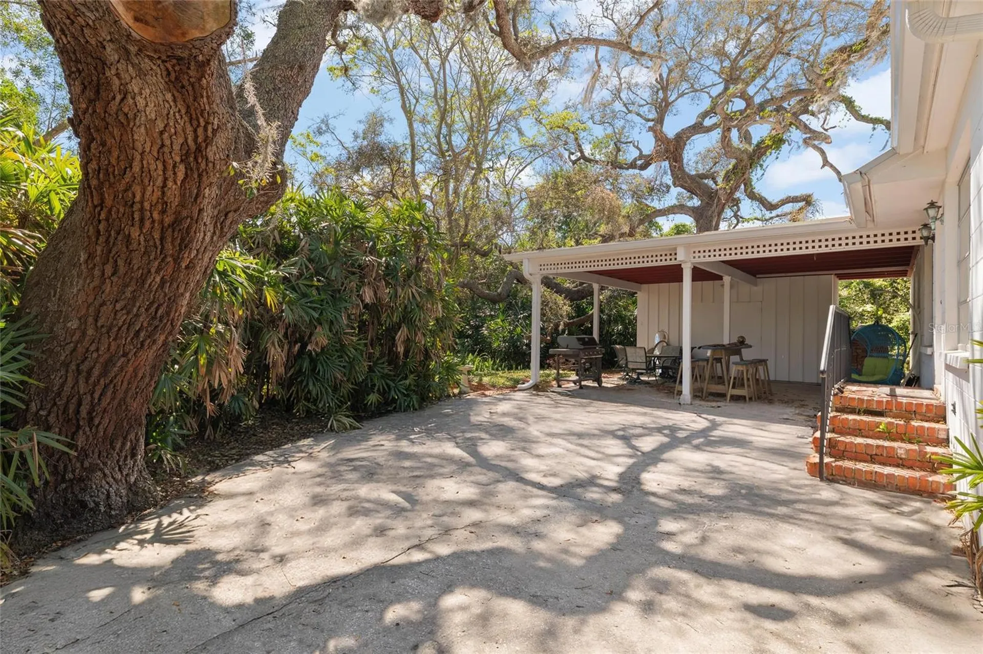 502 Hillcrest Avenue Tarpon Springs FL 34689
