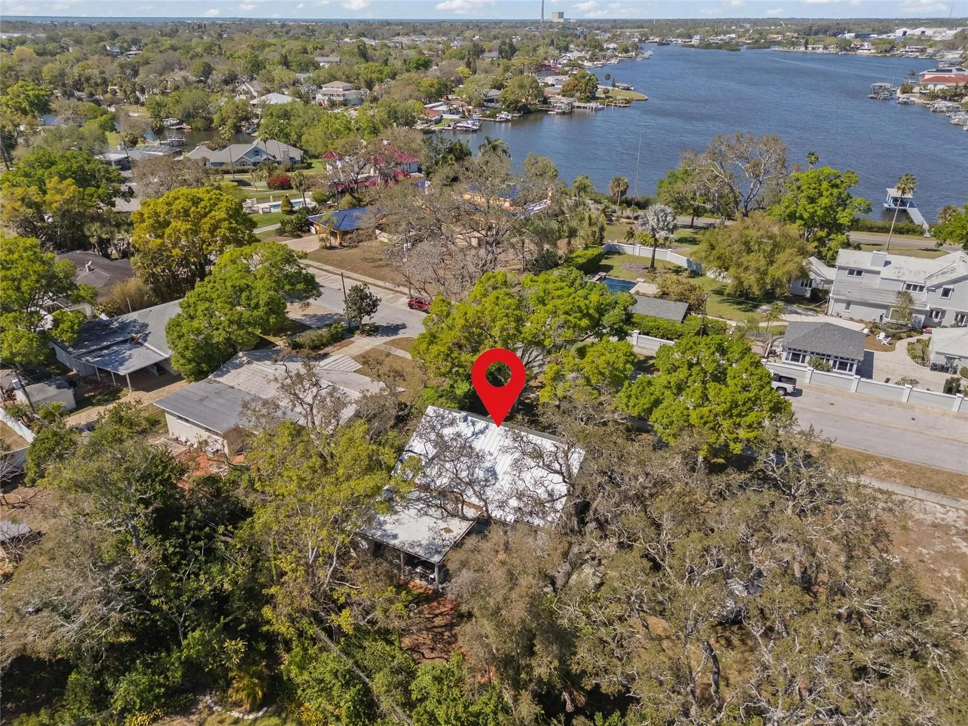 502 Hillcrest Avenue Tarpon Springs FL 34689