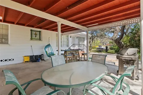 502 Hillcrest Avenue Tarpon Springs FL 34689