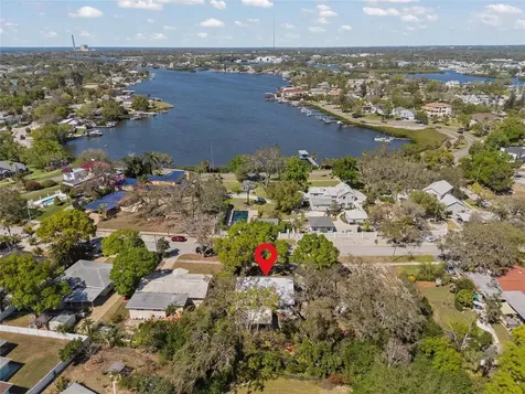 502 Hillcrest Avenue Tarpon Springs FL 34689
