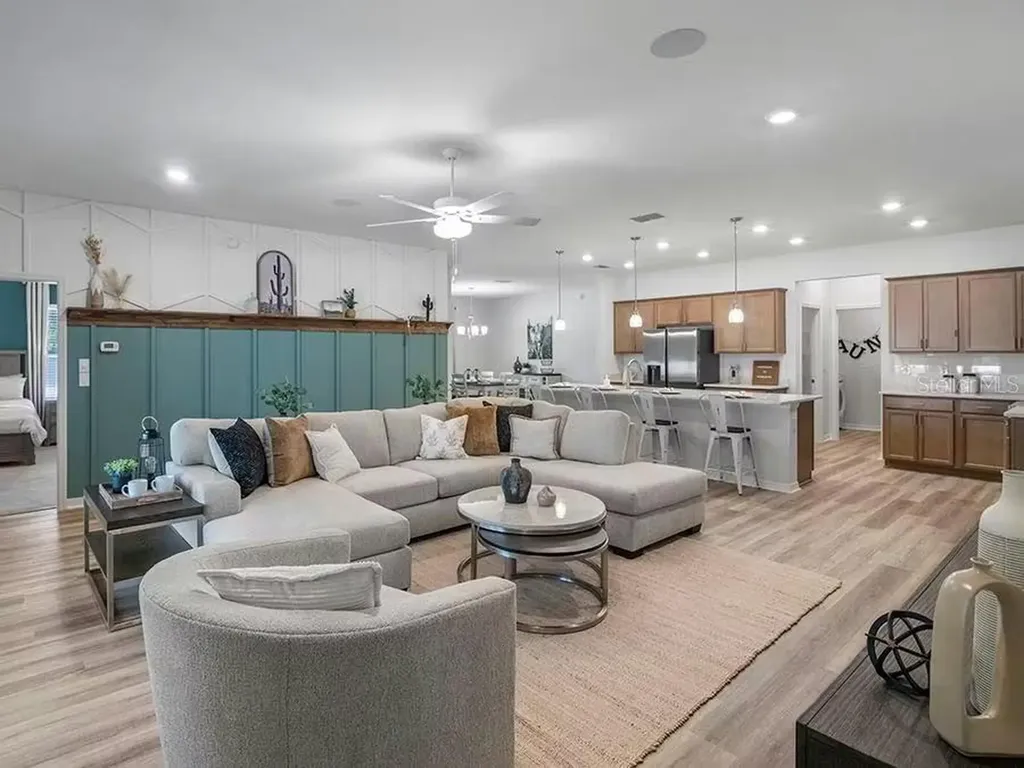 8673 Wildflower Field Lane Wildwood FL 34785