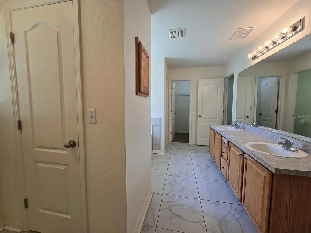 2081 Farrington Drive Lakeland FL 33809