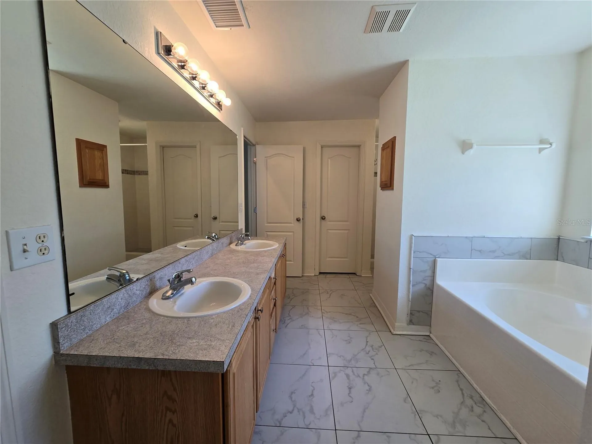 2081 Farrington Drive Lakeland FL 33809