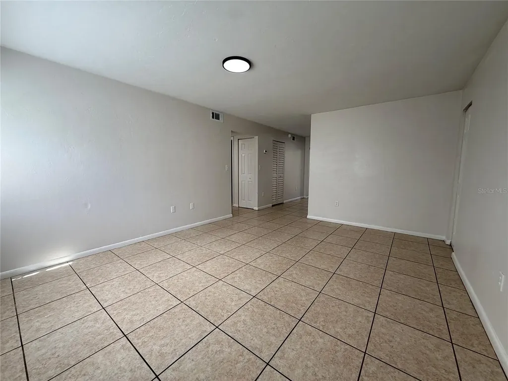 6104 SW 12th Place Gainesville FL 32607