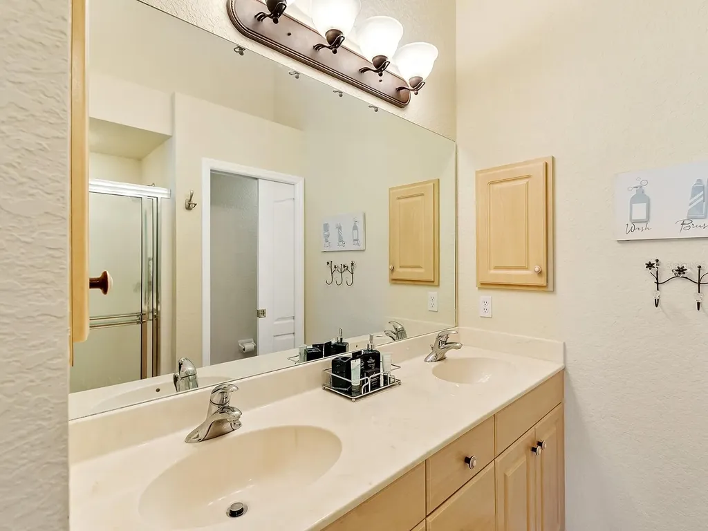 4417 Corso Venetia Boulevard Venice FL 34293