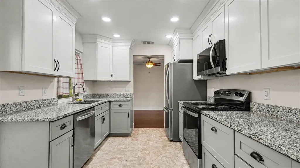 2434 W Gardenia Drive Citrus Springs FL 34434