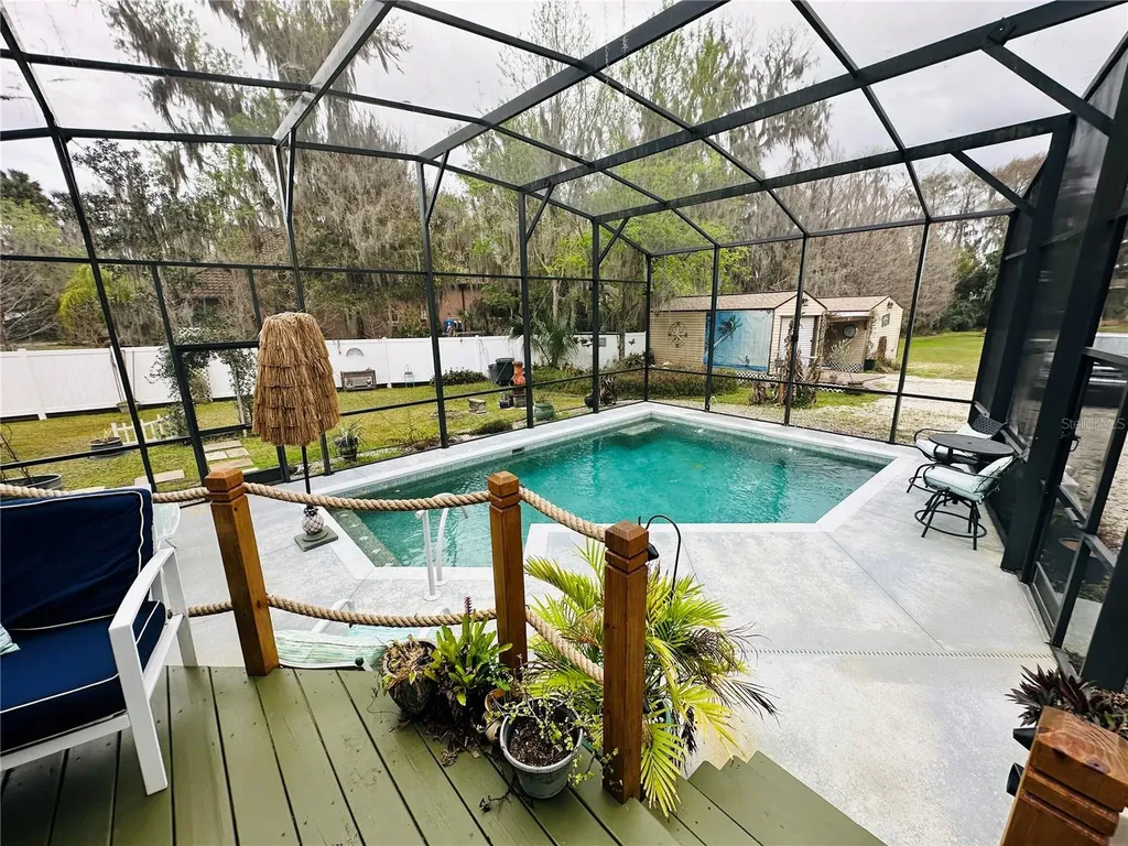 357 Magnolia Place Debary FL 32713