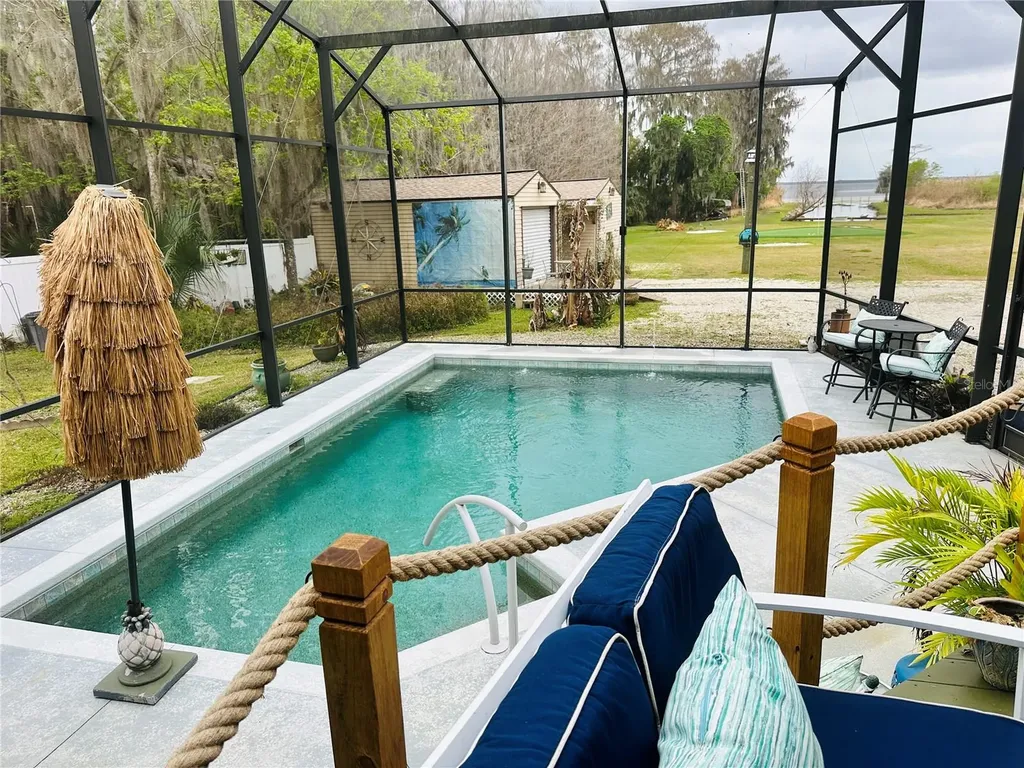 357 Magnolia Place Debary FL 32713