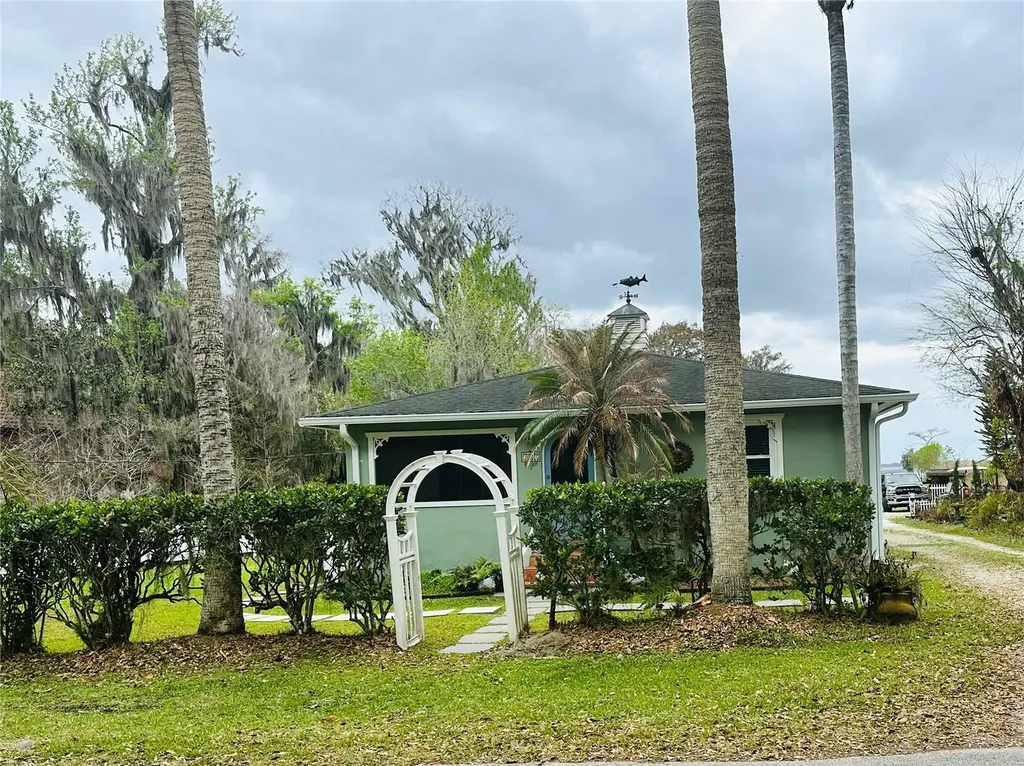 357 Magnolia Place Debary FL 32713
