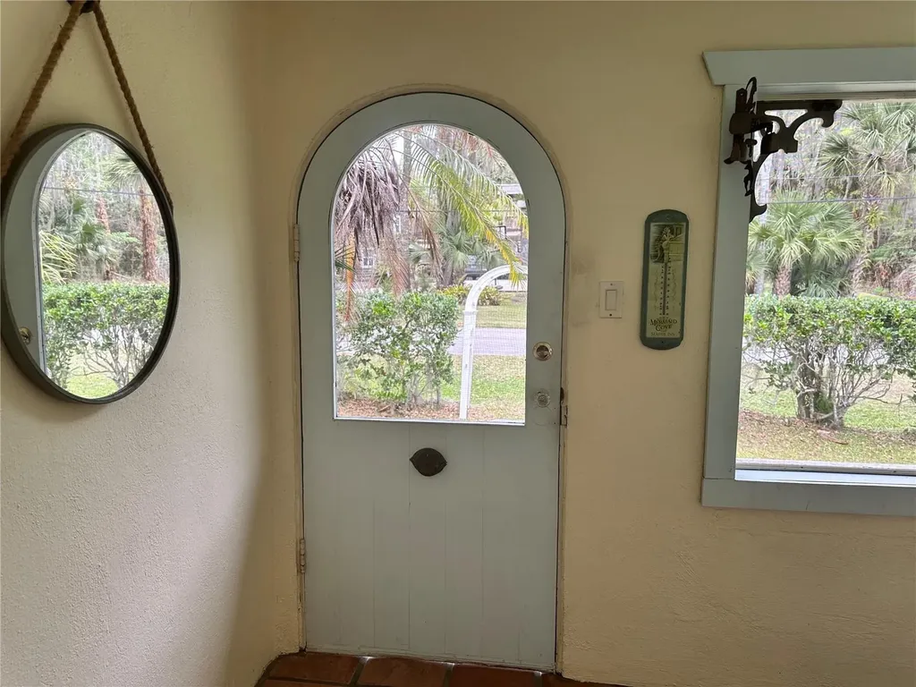 357 Magnolia Place Debary FL 32713