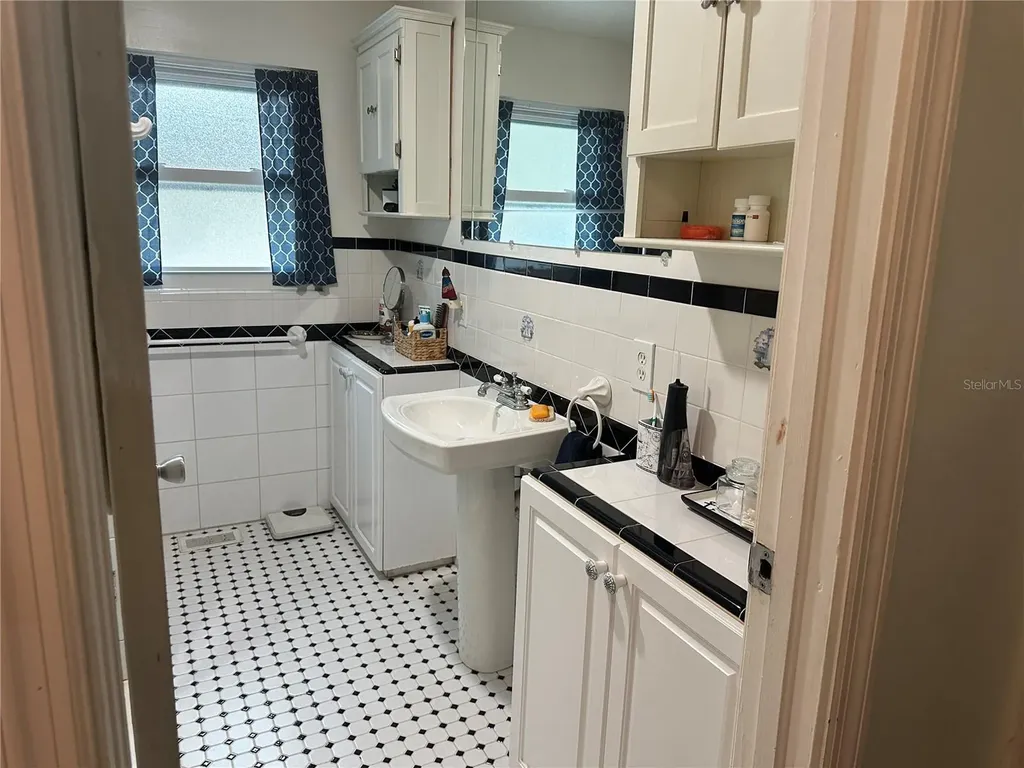 357 Magnolia Place Debary FL 32713