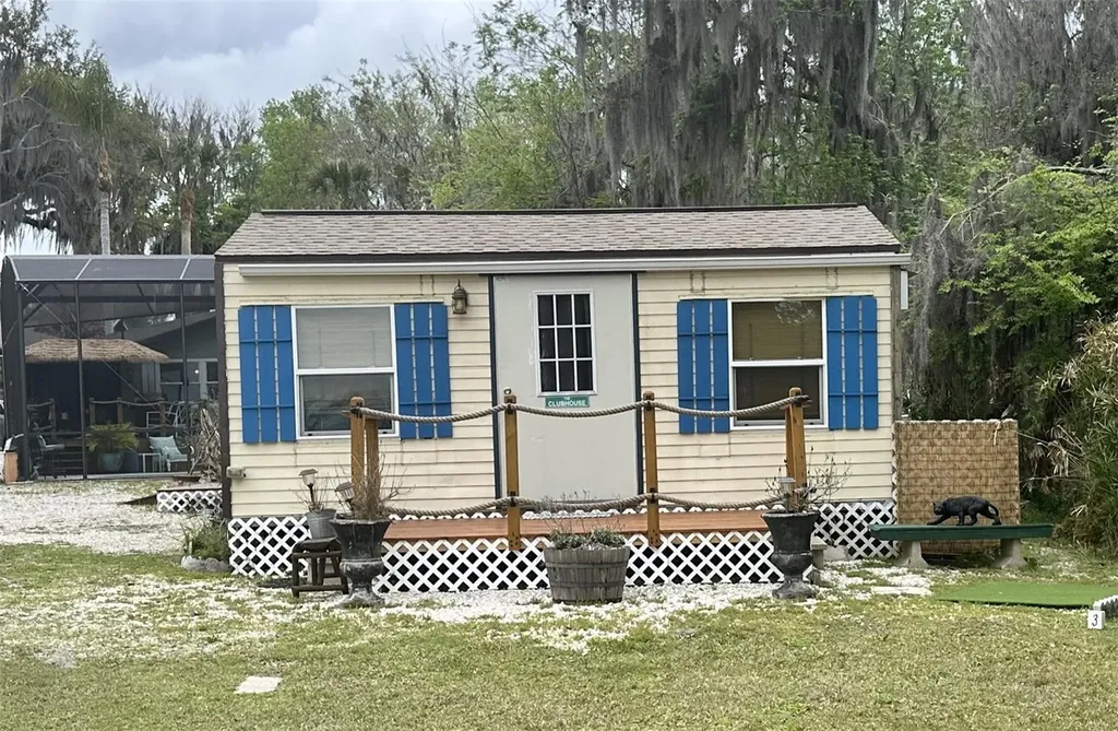 357 Magnolia Place Debary FL 32713