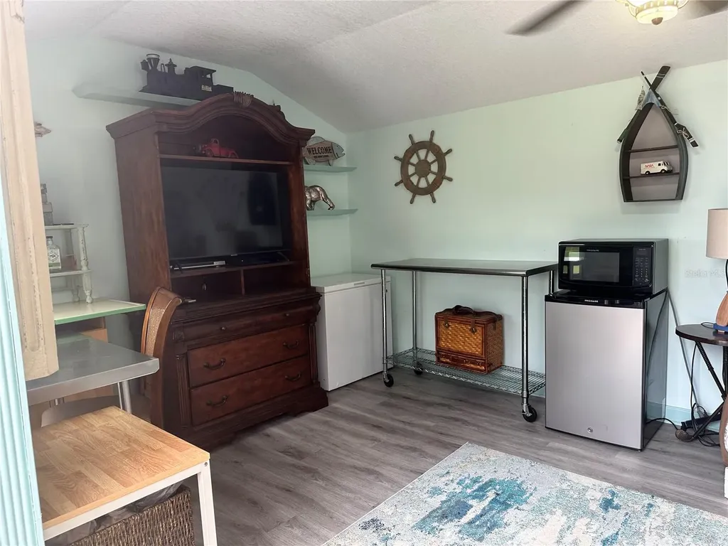 357 Magnolia Place Debary FL 32713