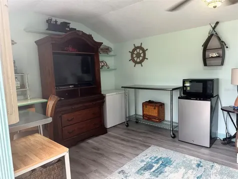 357 Magnolia Place Debary FL 32713