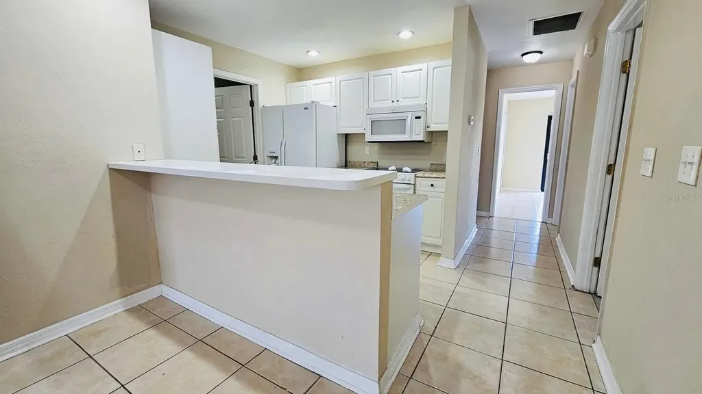 3026 Santa Barbara Boulevard Cape Coral FL 33914