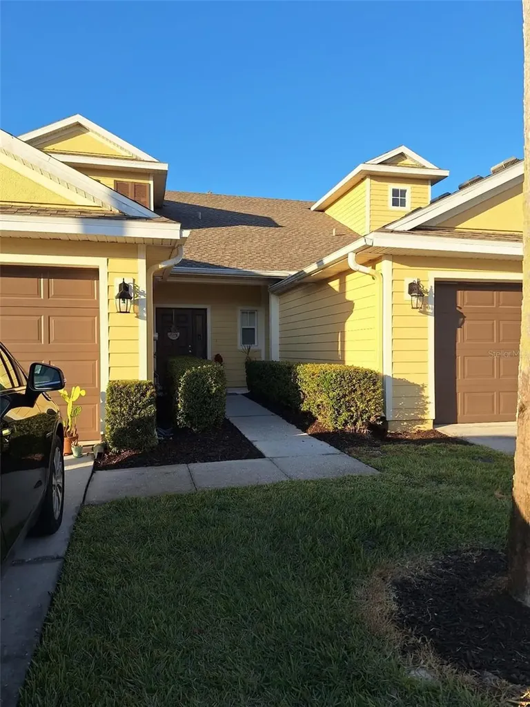 8520 Broken Willow Court Tampa FL 33647
