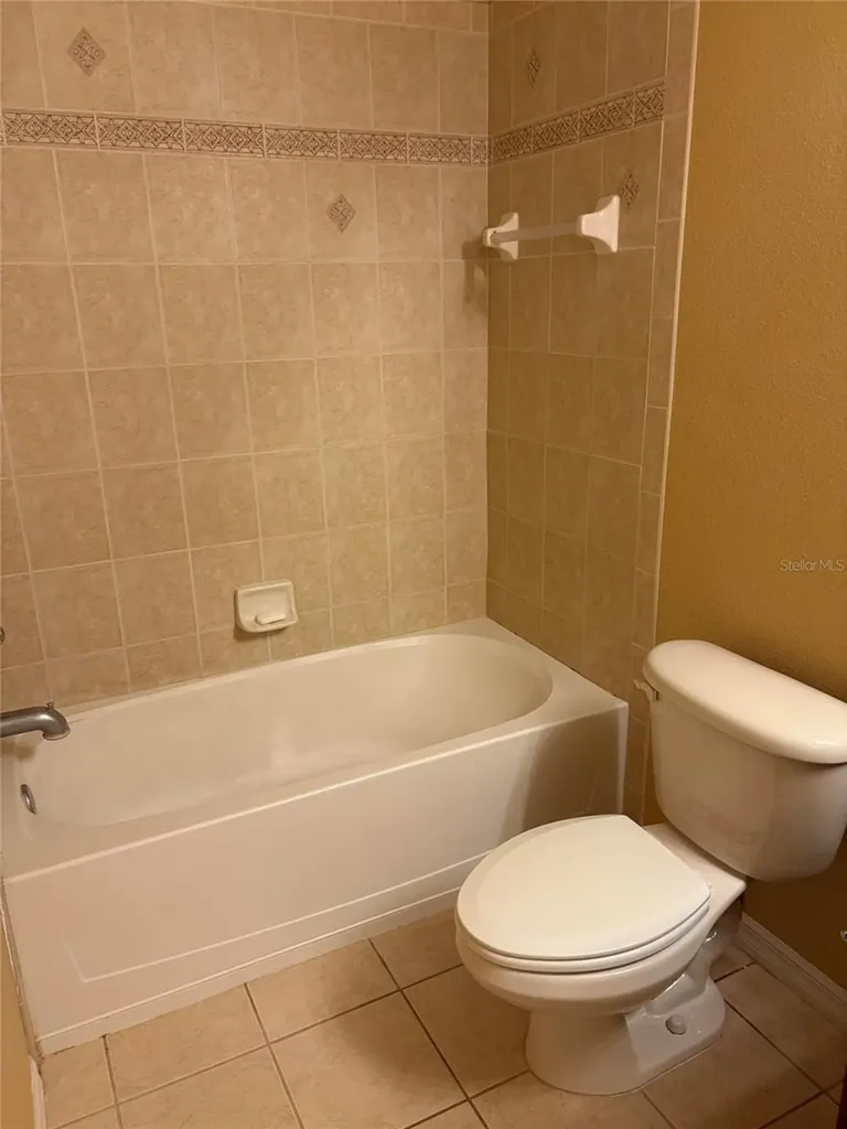 8520 Broken Willow Court Tampa FL 33647