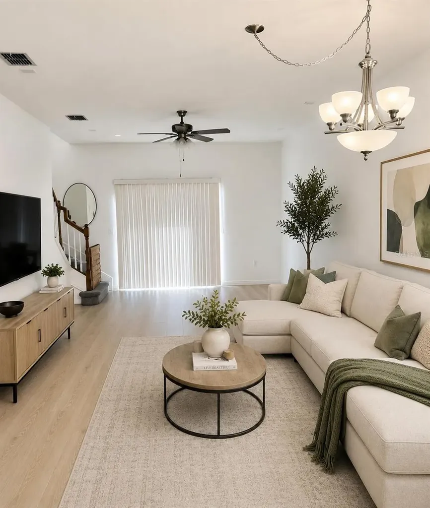 8520 Broken Willow Court Tampa FL 33647