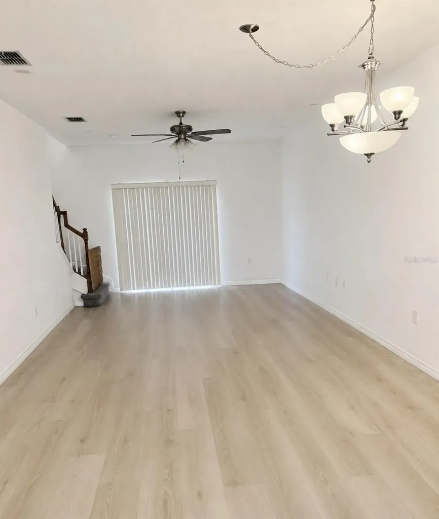 8520 Broken Willow Court Tampa FL 33647