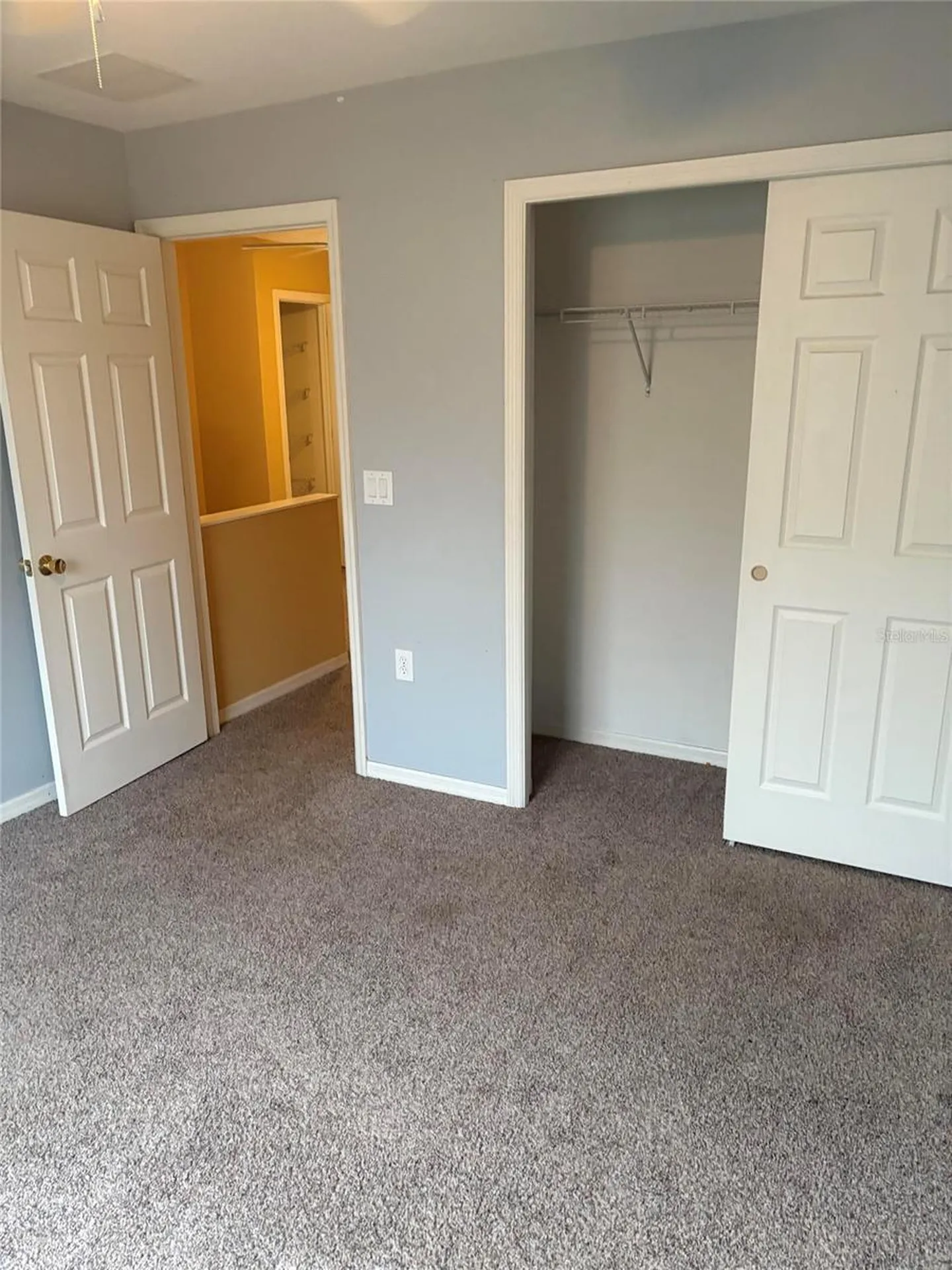 8520 Broken Willow Court Tampa FL 33647