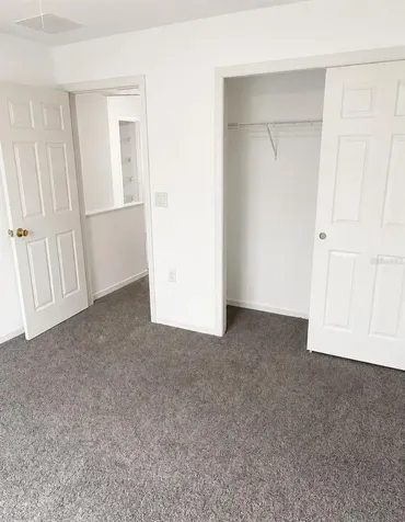 8520 Broken Willow Court Tampa FL 33647