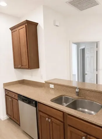 8520 Broken Willow Court Tampa FL 33647