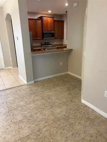 8520 Broken Willow Court Tampa FL 33647