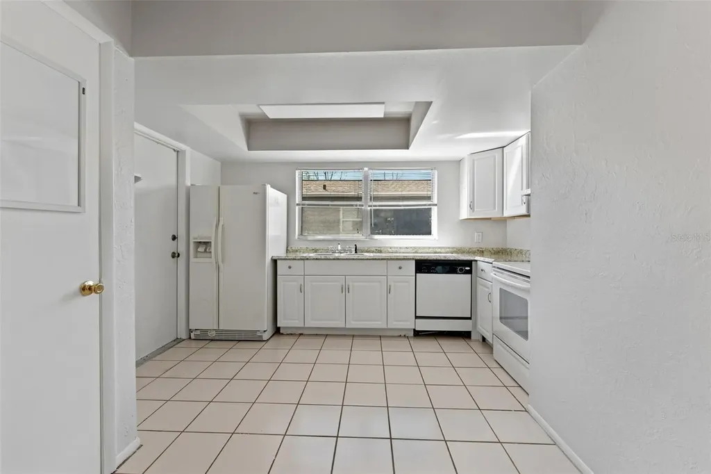 669 52nd Avenue S St Petersburg FL 33705
