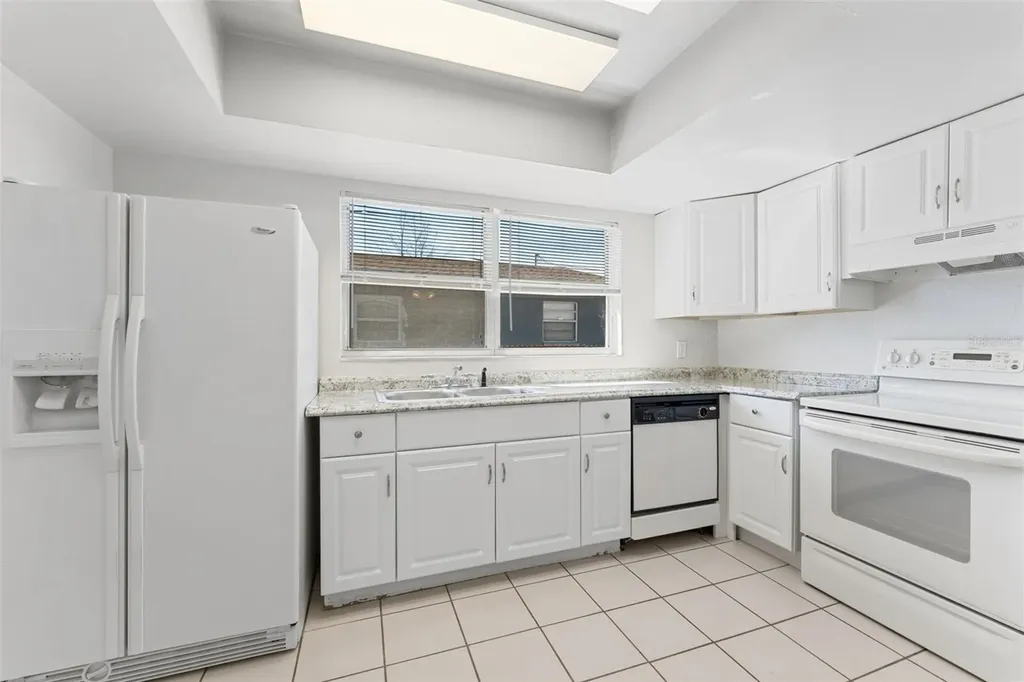 669 52nd Avenue S St Petersburg FL 33705