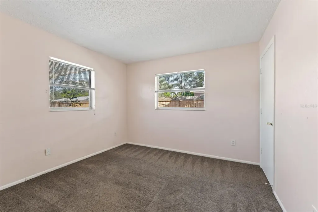 669 52nd Avenue S St Petersburg FL 33705