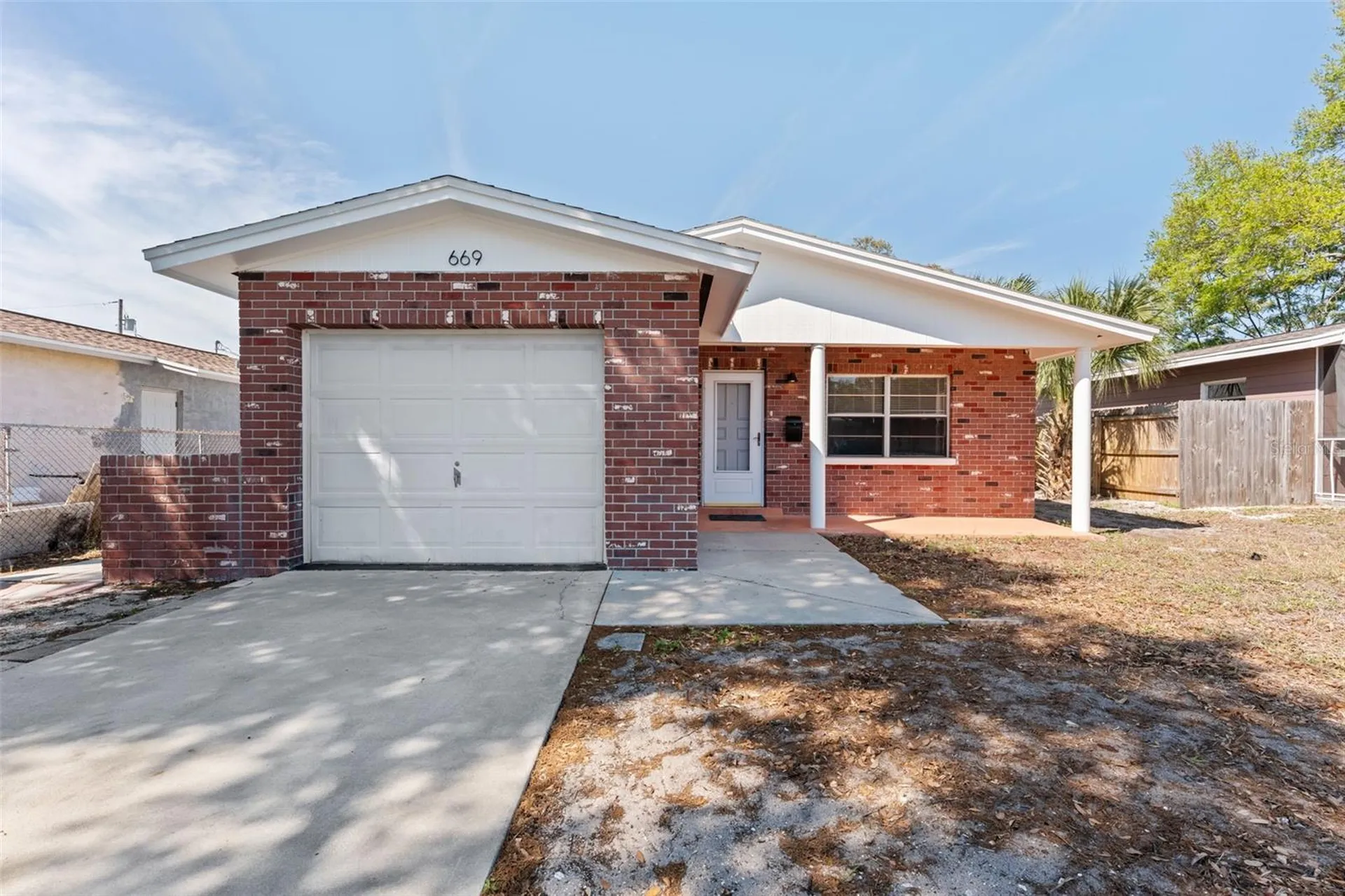 669 52nd Avenue S St Petersburg FL 33705
