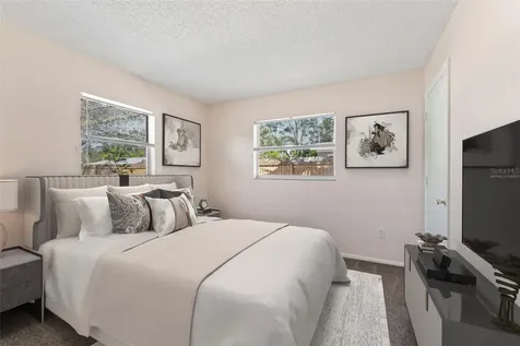 669 52nd Avenue S St Petersburg FL 33705