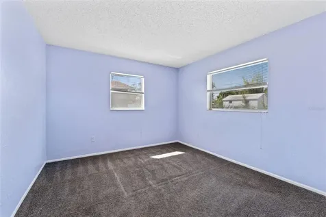 669 52nd Avenue S St Petersburg FL 33705
