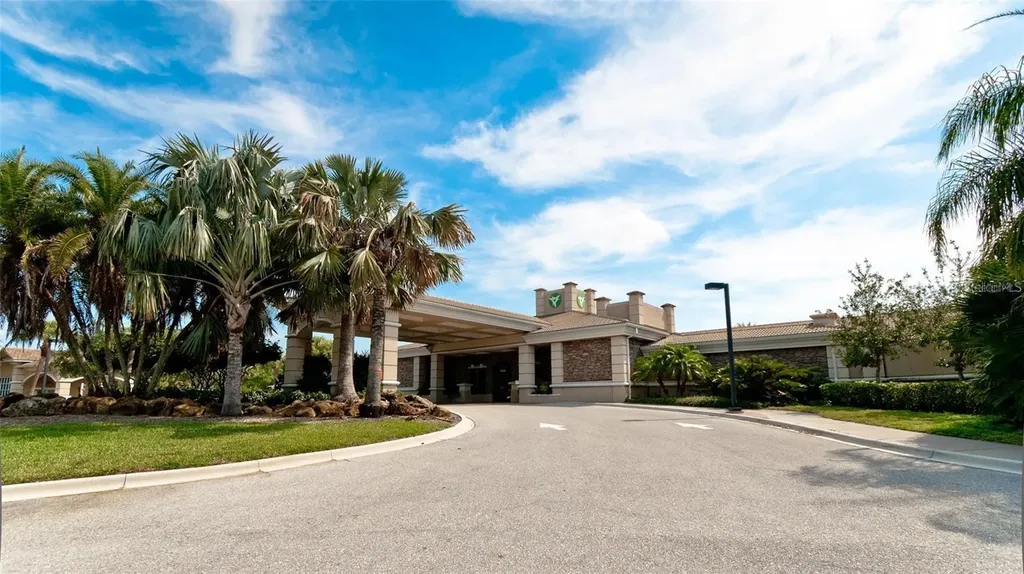 1003 Fairwaycove Lane Bradenton FL 34212
