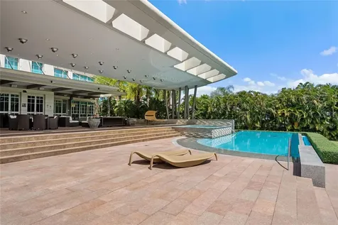 9 Castaña Street Guaynabo PR 00968