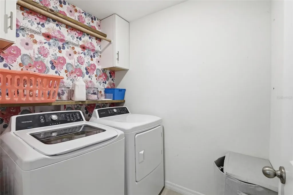 879 NW 251st Drive Newberry FL 32669