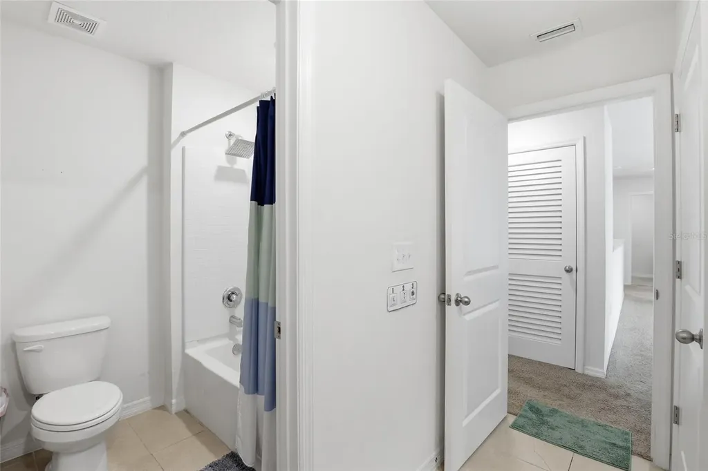 879 NW 251st Drive Newberry FL 32669