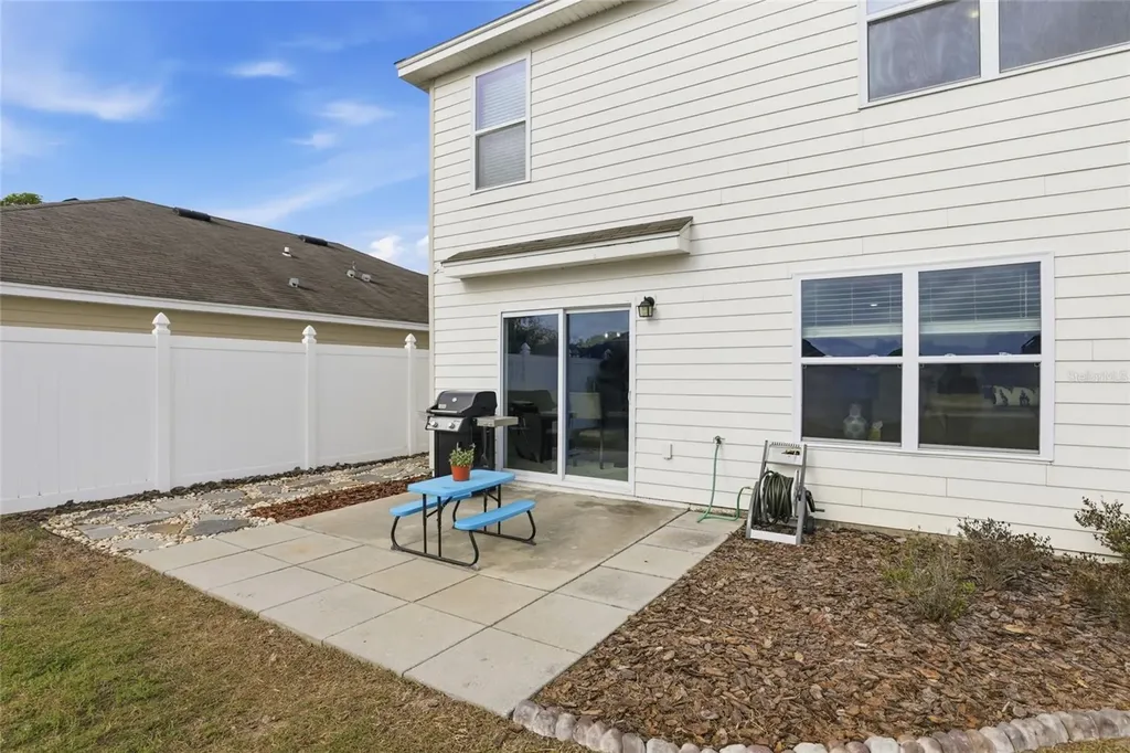 879 NW 251st Drive Newberry FL 32669