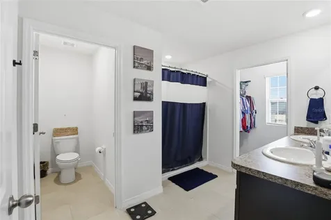 879 NW 251st Drive Newberry FL 32669
