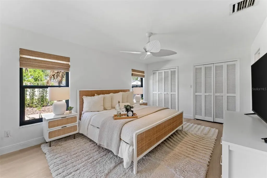 5233 Jennifer Place Orlando FL 32807