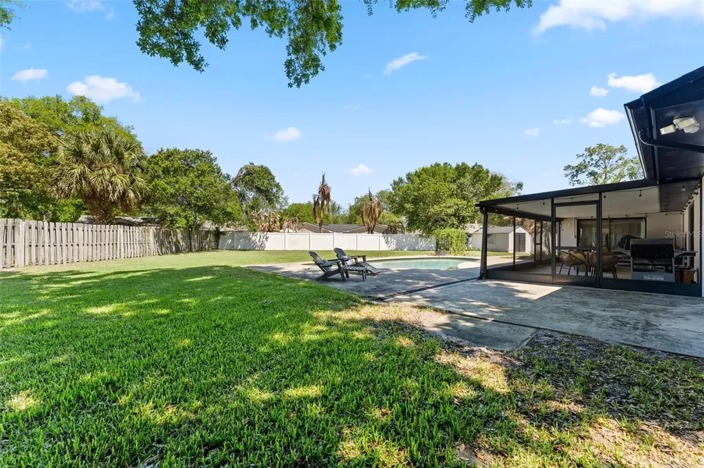 5233 Jennifer Place Orlando FL 32807