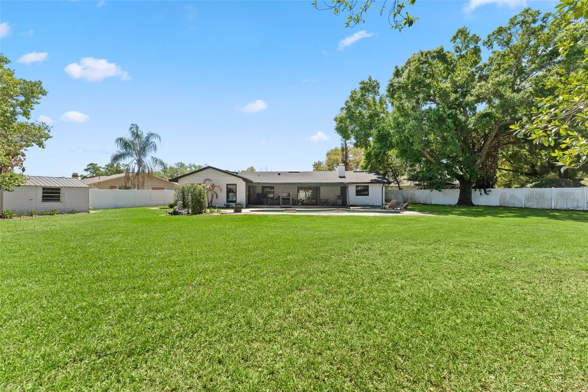 5233 Jennifer Place Orlando FL 32807