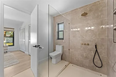 5233 Jennifer Place Orlando FL 32807