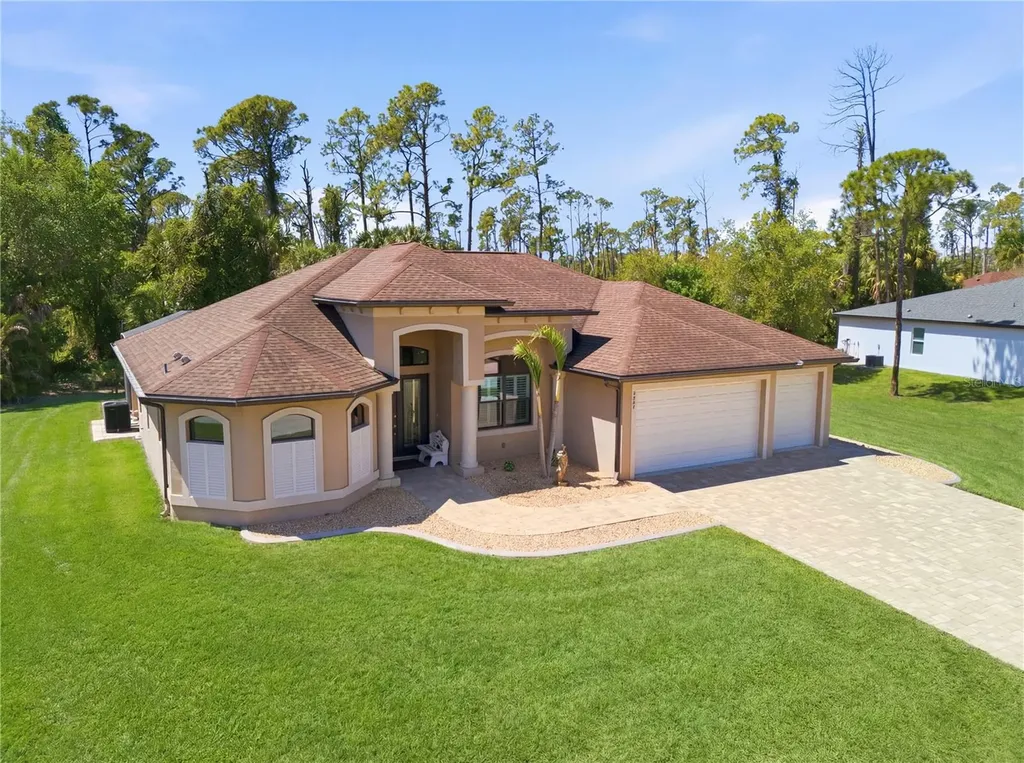 2285 Nordendale Boulevard North Port FL 34288