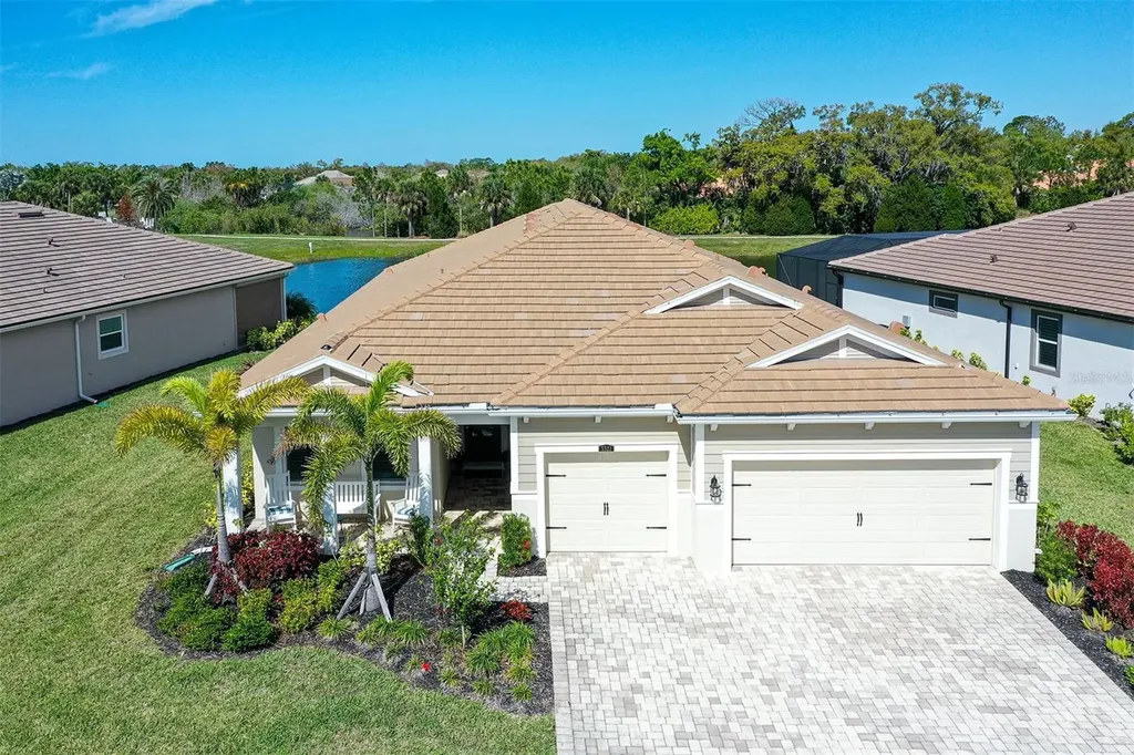 5521 Blue Water Boulevard Sarasota FL 34238