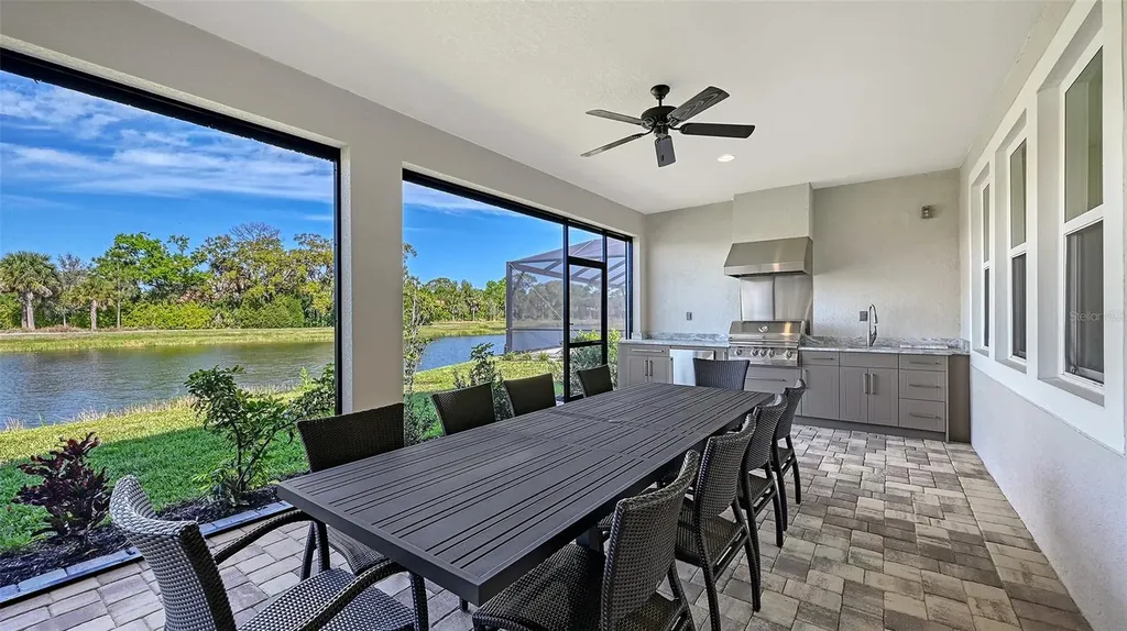5521 Blue Water Boulevard Sarasota FL 34238