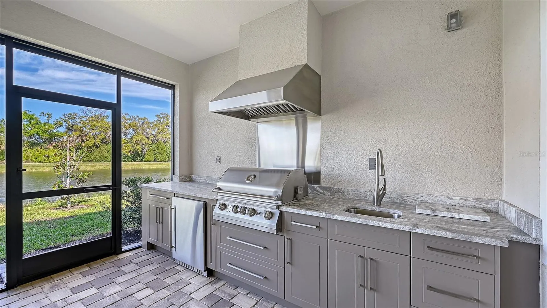 5521 Blue Water Boulevard Sarasota FL 34238